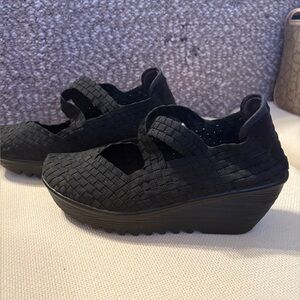 Black Bernie Mev Liulia Slip On Wedges 👟🖤